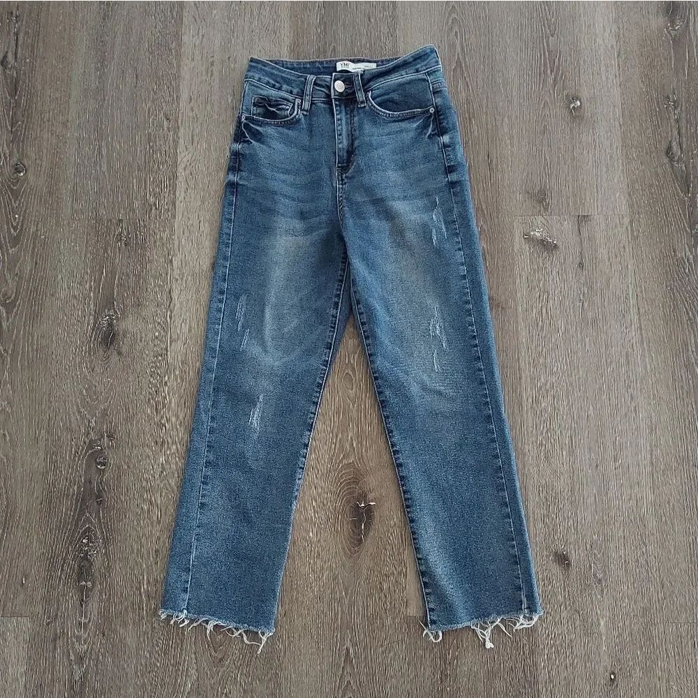 YMI Anklet High Rise / Dream Fit Straight Leg Distressed Jeans 7/28